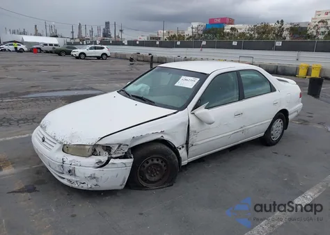 1997 Toyota Camry Le из США, поврежденный, VIN 4T1BG22K3VU042432